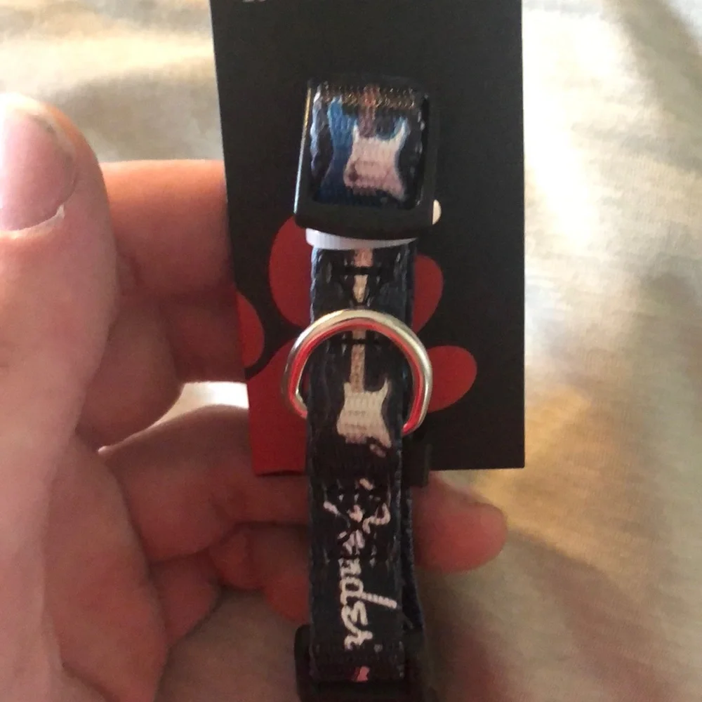Fender Dog Collar with Guitar Print